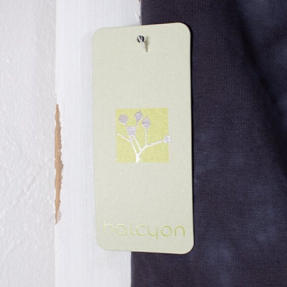 Halcyon Tie Dye Leggings Black Gray White High Rise M NWT Workout Casual - Picture 5 of 7